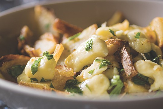 Home fries with cheese curds