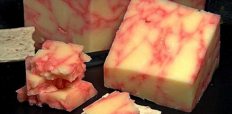 Cheese Personality: Alcohol-Marbled - culture: on cheese