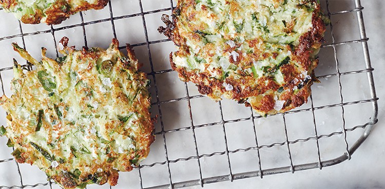 SUM16_1Ch5W_ZucchiniFritters_ftr