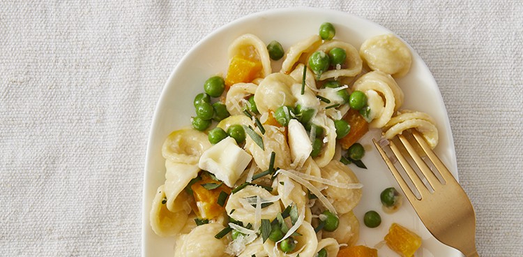 orecchiette with beets and peas. photograph by Evi Abeler