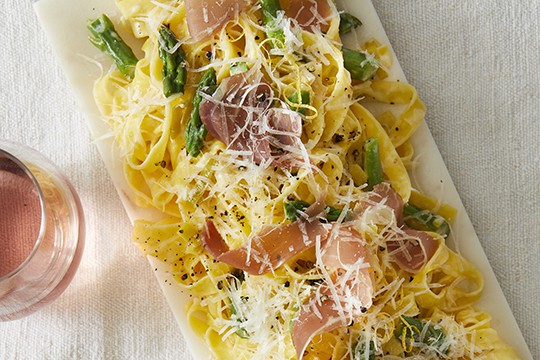 tagliatelle with lemon cream, asparagus, and prosciutto