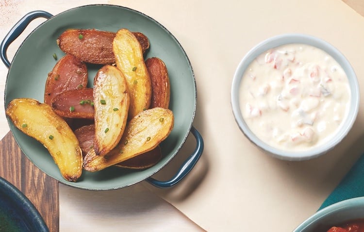 crispy fingerling potatoes with cheese dip