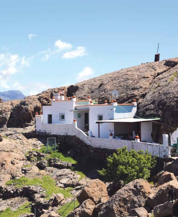 cave house in canary islands