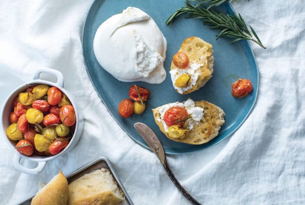 toast with cherry tomatoes and burrata