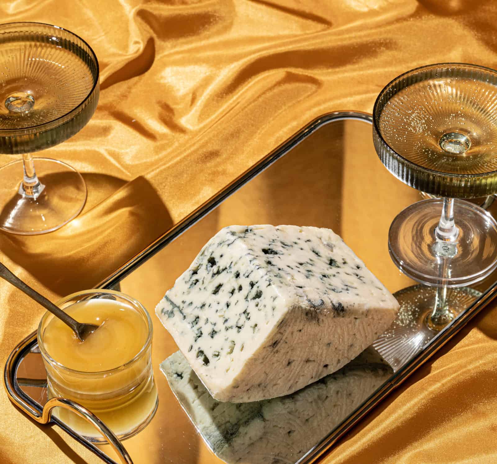 Holiday-Roquefort-Beauty-Shot