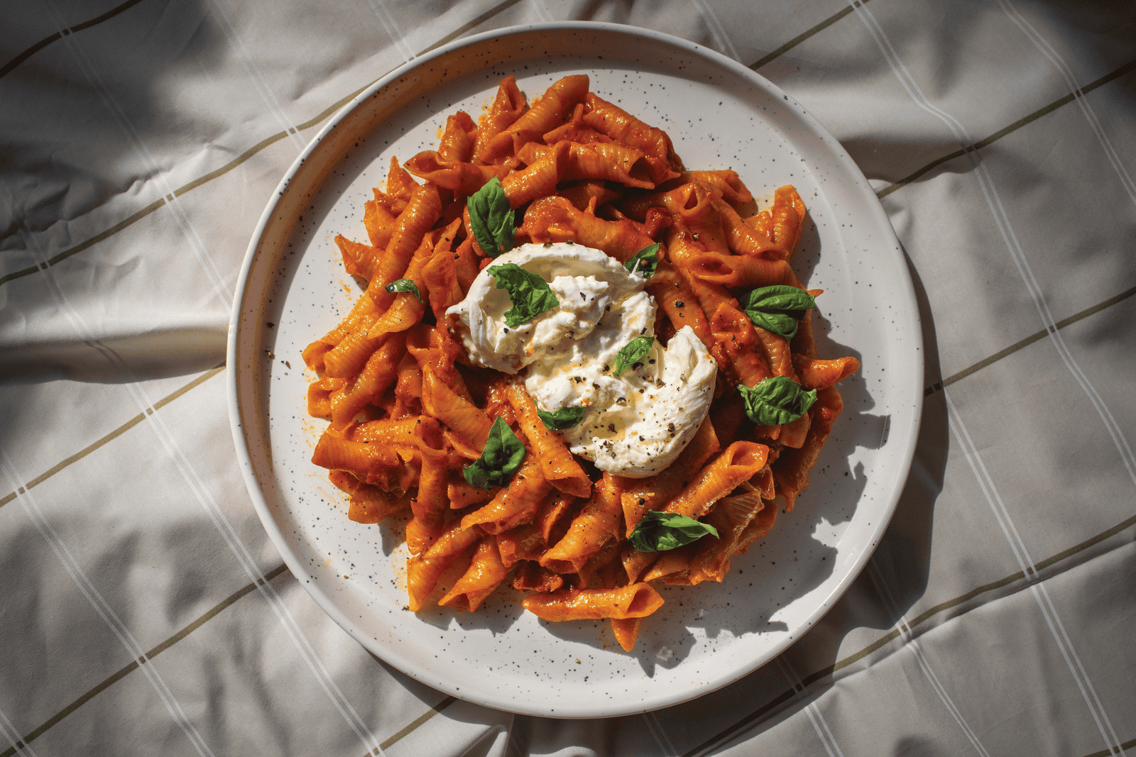 Roasted Red Pepper Pasta Alla Vodka